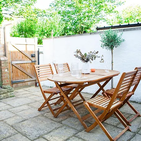 The Mount Street Townhouse